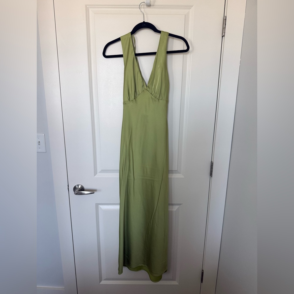 Abercrombie & Fitch Olive Green Satin Maxi Dress - Picture 2 of 4
